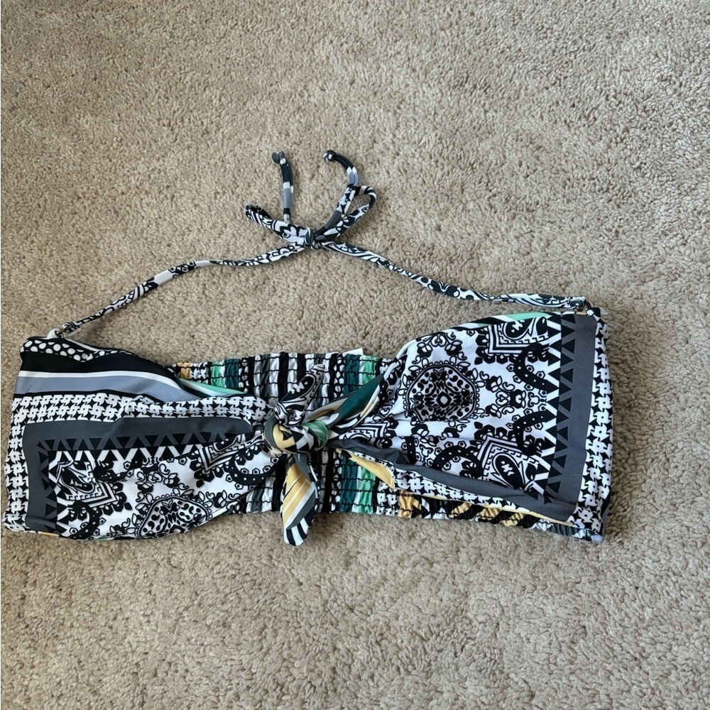 Becca handkerchief reversible top - Picture 2 of 9
